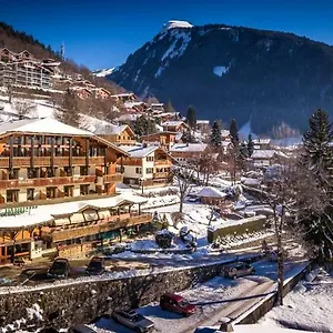 & Le Dahu Hotel Morzine